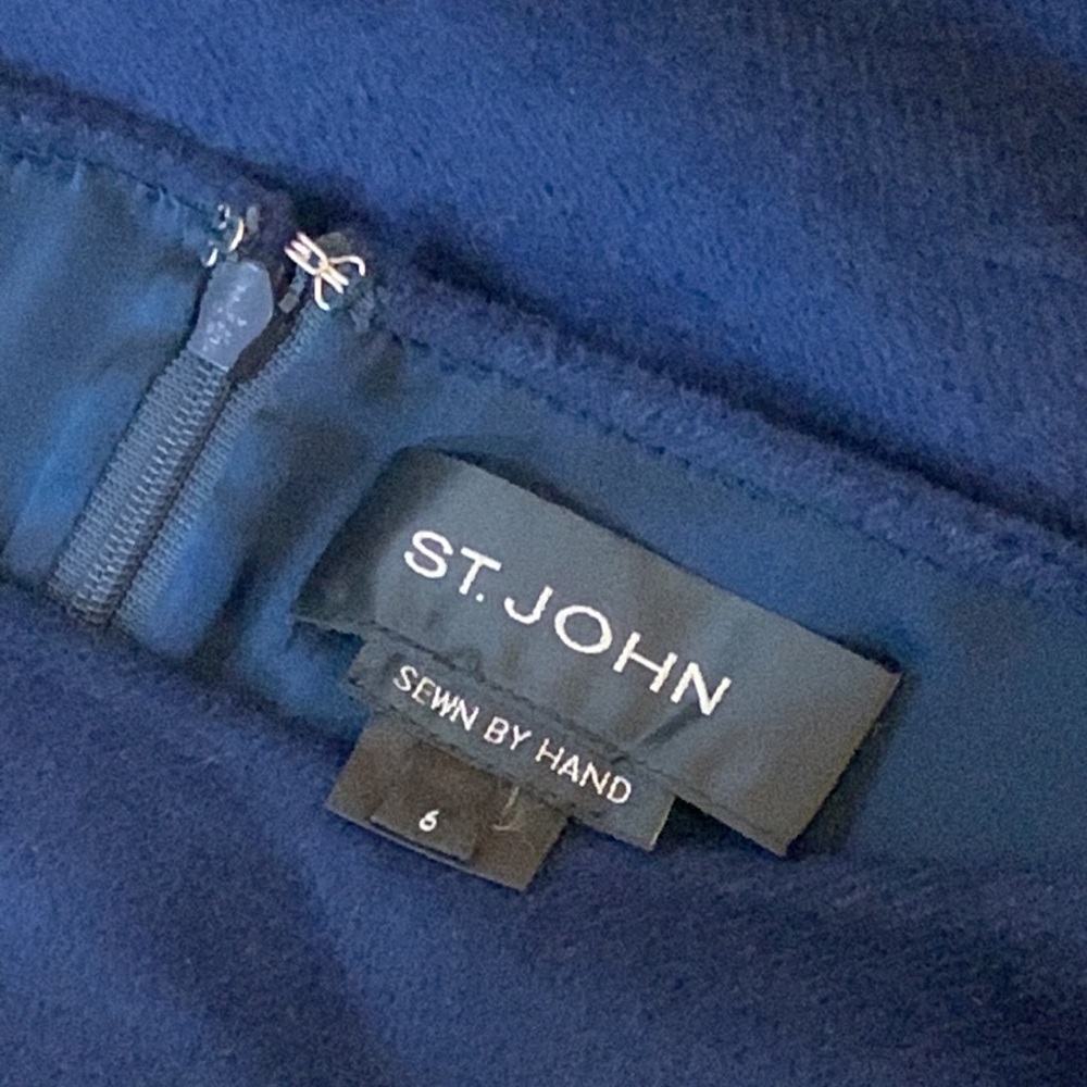 St. John Wool Cashmere blend Dress Sewn by hand in Lapis & Emerald size 6 - Picture 6 of 13